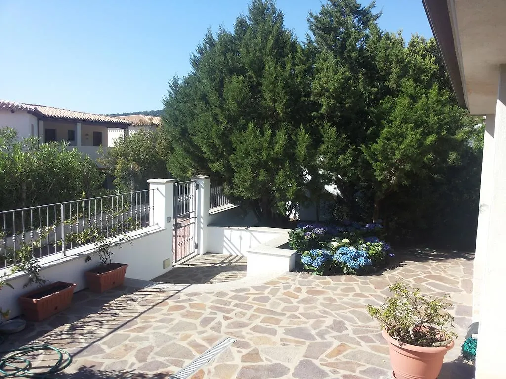 Lägenhet Casa Vacanze Villa Rosa Cala Gonone